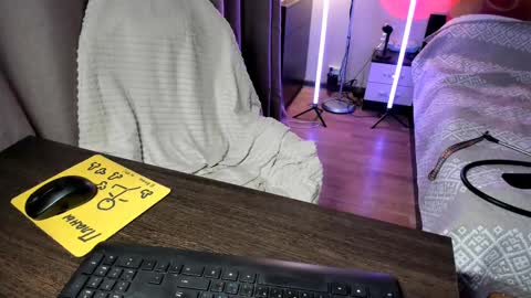 Snapshot of naked_psychologist chatting on March 2025 03:48:01 PM Asy no face  online show from March 2025 03:48:01 PM