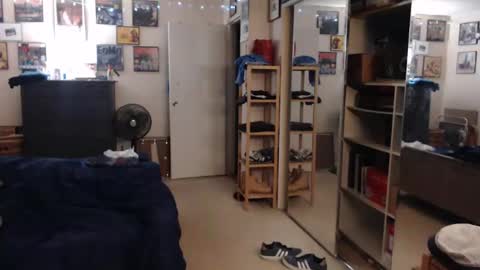 Snapshot of nakedmonkey chatting on December 2024 02:25:01 AM nakedmonkey online show from December 2024 02:25:01 AM