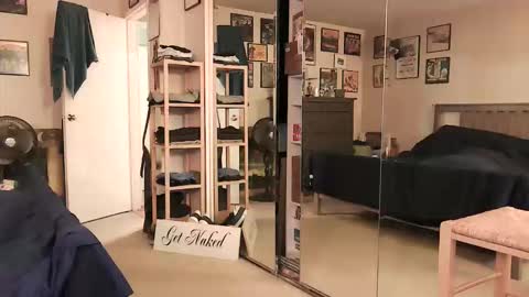 nakedmonkey online show from March 2026 11:30:02 PM