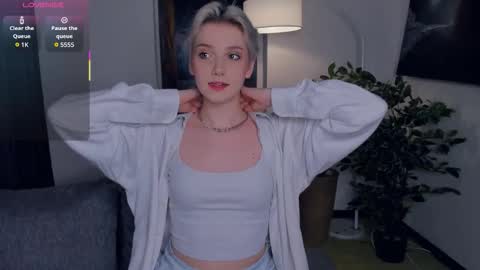 Kate online show from November 2025 12:16:01 PM