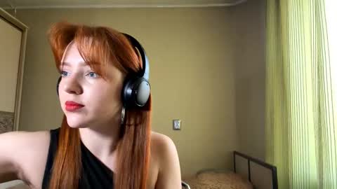 Snapshot of nakitawiggin chatting on February 2026 09:06:01 AM Luna online show from February 2026 09:06:01 AM