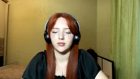 Snapshot of nakitawiggin chatting on February 2026 10:25:01 AM Luna online show from February 2026 10:25:01 AM