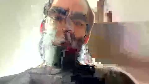Snapshot of naluboi2lit chatting on June 2026 07:29:01 PM naluboi2lit online show from June 2026 07:29:01 PM