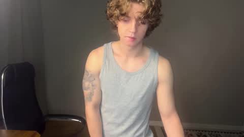 Snapshot of namiraaxel chatting on October 2025 06:16:02 PM Georges online show from October 2025 06:16:02 PM