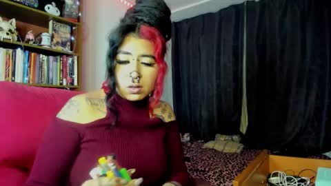 Val  online show from October 2025 02:06:02 AM