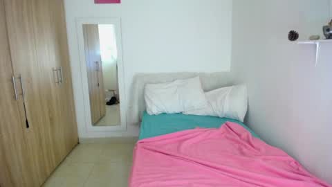 Snapshot of nanami_20 chatting on September 2025 07:24:02 PM samantha online show from September 2025 07:24:02 PM