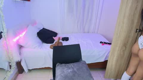 Snapshot of nanami_20 chatting on November 2025 07:03:01 PM samantha online show from November 2025 07:03:01 PM