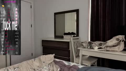 Nana online show from December 2024 12:49:01 PM