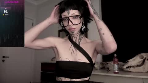 Nana online show from February 2025 05:07:01 PM