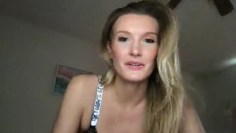 Snapshot of nancy_babe20 chatting on January 2026 07:52:02 PM Nancy online show from January 2026 07:52:02 PM