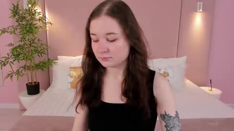 Nancy online show from February 2026 03:27:02 AM