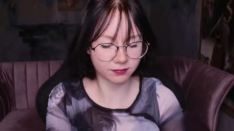 nancymartinez online show from November 2025 05:16:02 AM