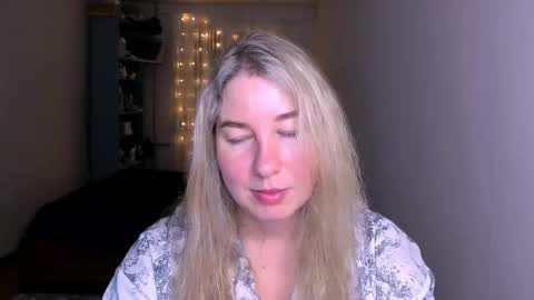 Nancy online show from April 2026 08:42:02 PM