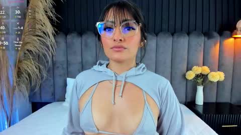 Snapshot of nanda_vixen_ chatting on February 2026 08:58:01 PM Nanda online show from February 2026 08:58:01 PM