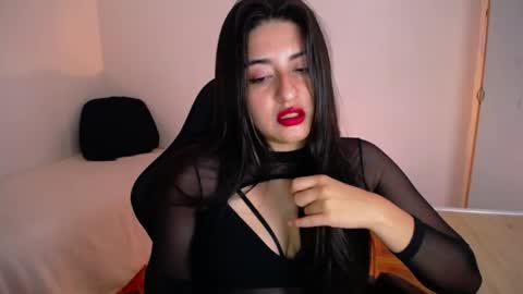 Snapshot of nani_gutierrez chatting on May 2026 06:02:01 PM Nani online show from May 2026 06:02:01 PM