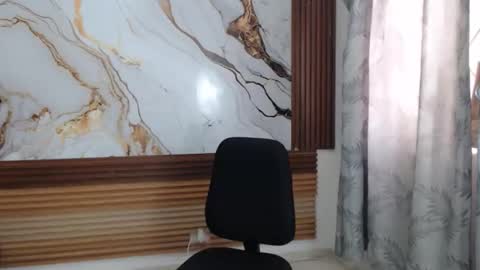 Snapshot of nanis_milf chatting on October 2025 04:18:01 PM nanis online show from October 2025 04:18:01 PM