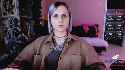 Monday-Friday 12-4 AM and 6-9 AM New York time online show from January 2026 08:14:02 PM