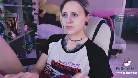 Monday-Friday 12-4 AM and 6-9 AM New York time online show from March 2026 08:23:01 PM