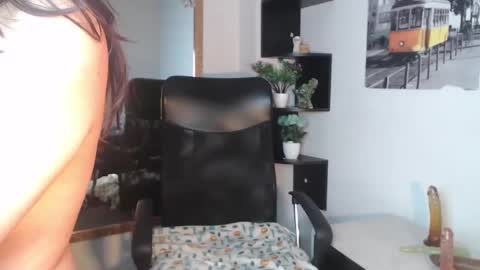 nany_pretty online show from December 2024 05:29:02 PM