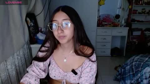 nanylux online show from January 2026 02:49:01 AM