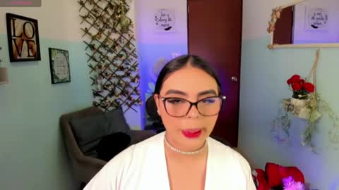 naomi_aniston online show from June 2026 02:00:02 PM