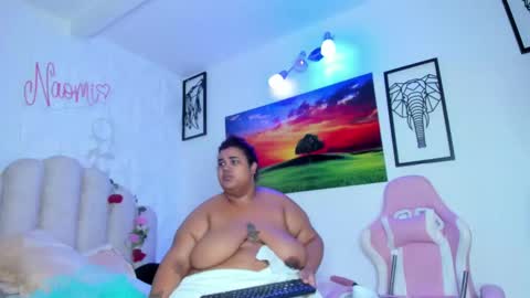 Snapshot of naomiasha_ chatting on January 2025 06:10:02 PM online show from January 2025 06:10:02 PM