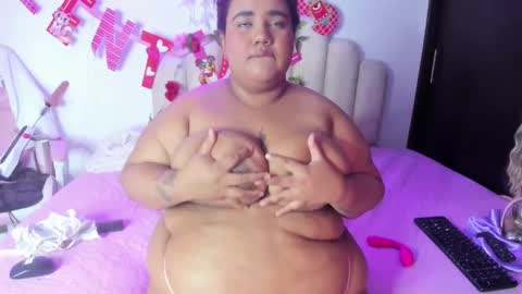 Snapshot of naomiasha_ chatting on February 2025 09:07:02 PM online show from February 2025 09:07:02 PM