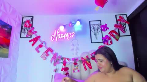 Snapshot of naomiasha_ chatting on February 2025 10:04:02 PM online show from February 2025 10:04:02 PM