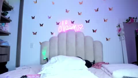 Snapshot of naomiasha_ chatting on October 2025 11:41:02 PM online show from October 2025 11:41:02 PM