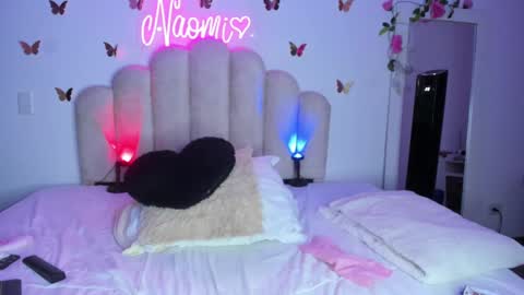 Snapshot of naomiasha_ chatting on November 2025 01:17:02 AM online show from November 2025 01:17:02 AM