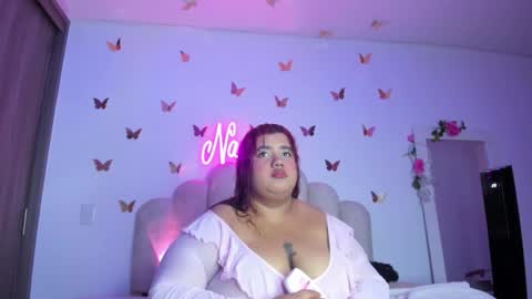 Snapshot of naomiasha_ chatting on November 2025 10:26:01 PM online show from November 2025 10:26:01 PM