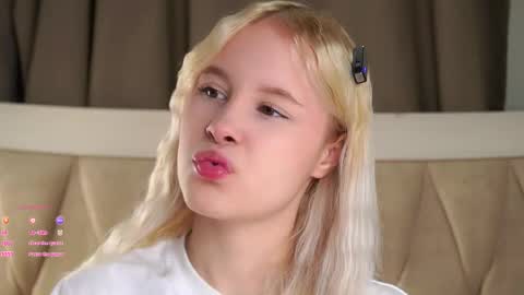 Angel online show from February 2026 01:18:01 PM