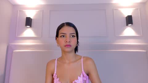 Naomi Klarc online show from January 2025 11:15:02 AM