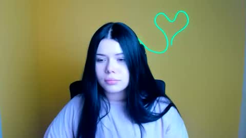 Snapshot of naomivibes chatting on October 2025 05:35:02 PM Naomi online show from October 2025 05:35:02 PM