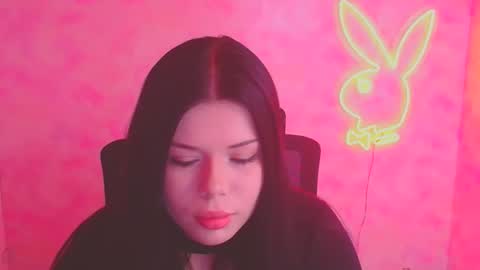 Snapshot of naomivibes chatting on November 2025 07:05:02 AM Naomi online show from November 2025 07:05:02 AM