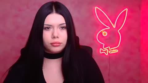 Snapshot of naomivibes chatting on December 2025 08:25:01 PM Naomi online show from December 2025 08:25:01 PM