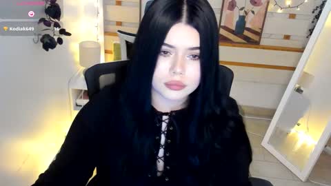 Naomi online show from February 2026 08:34:01 PM