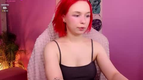 Snapshot of naomiyoru chatting on July 2026 08:33:02 PM Naomi online show from July 2026 08:33:02 PM