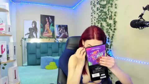 naomy online show from February 2025 10:21:01 PM