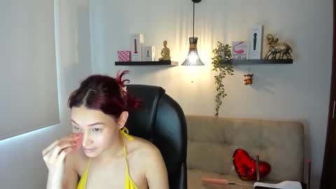naomy online show from May 2026 08:38:02 PM
