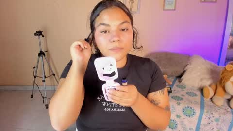 Snapshot of naomy_ruiz_ chatting on June 2026 11:56:02 AM NAOMY online show from June 2026 11:56:02 AM