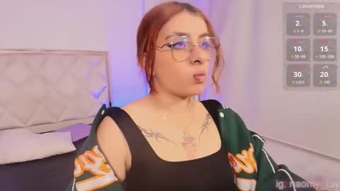 Naomy  online show from October 2025 03:10:01 AM