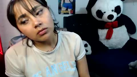 naomylux1 online show from June 2026 07:29:01 PM