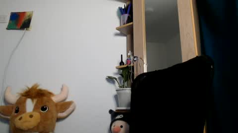naomylux1 online show from July 2026 07:04:01 AM