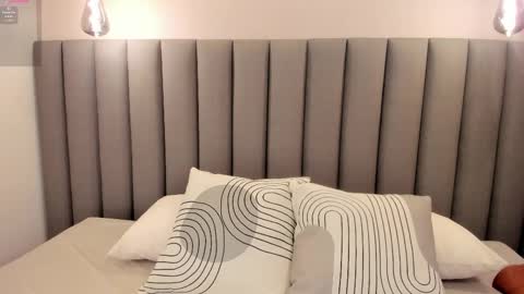 Naomy  online show from March 2026 11:54:02 AM