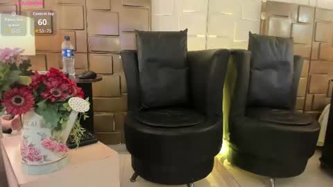 Snapshot of naomyrivera chatting on July 2026 06:43:01 PM nao online show from July 2026 06:43:01 PM