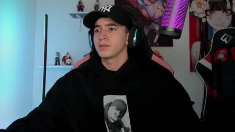 sebastian online show from December 2024 04:41:01 AM