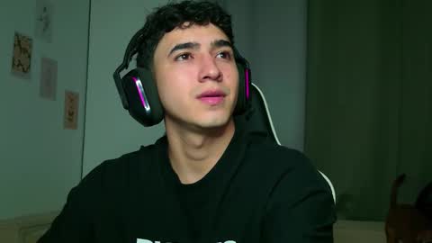 sebastian online show from October 2025 05:36:02 AM