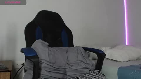 nassh_18 online show from February 2025 10:02:01 PM