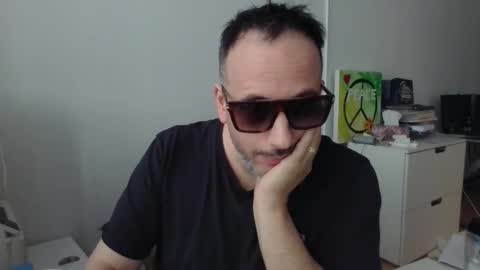 Snapshot of nassobout chatting on December 2024 05:55:01 PM nassobout online show from December 2024 05:55:01 PM